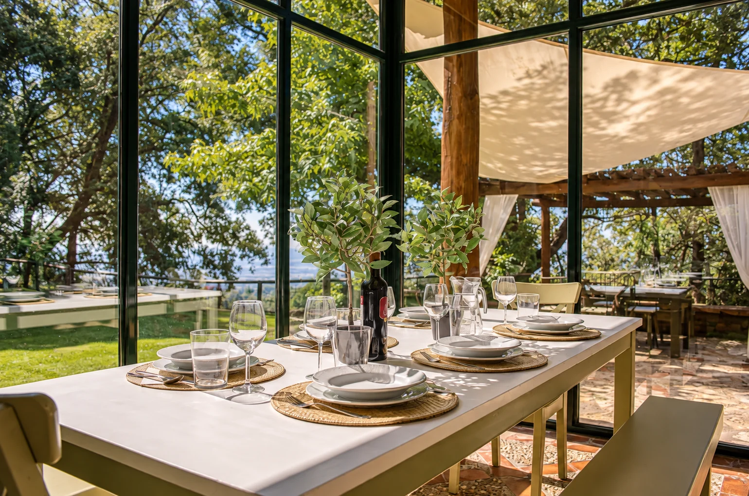 Table set on the porch of Villa Los Naranjos