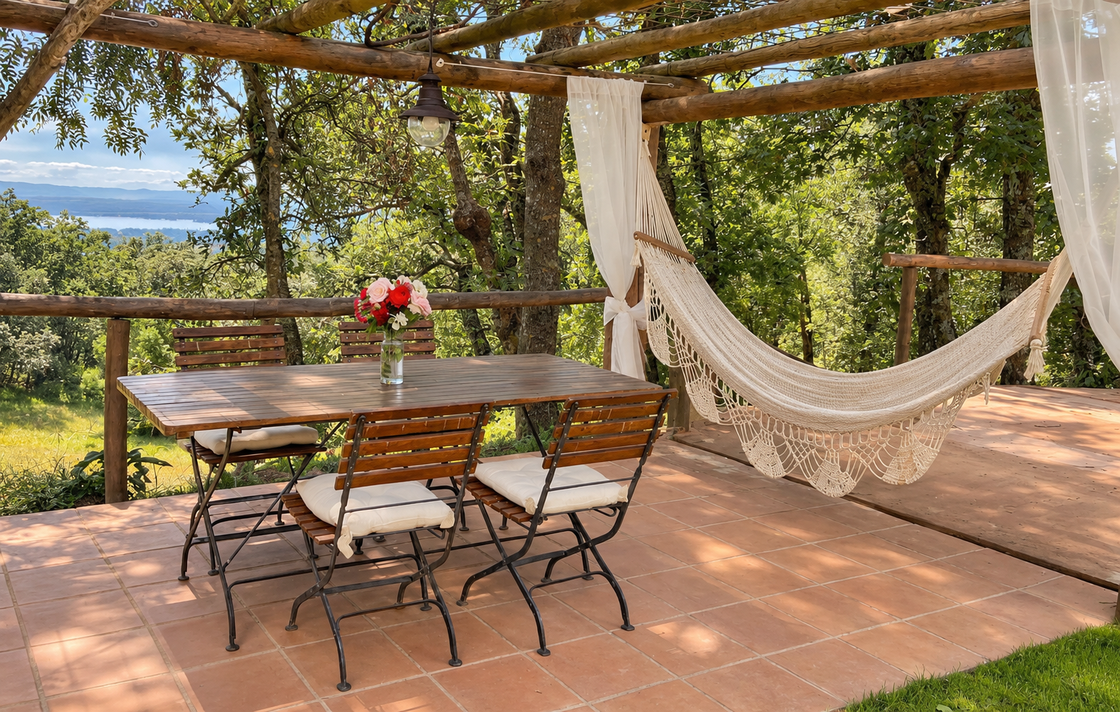 Pergola with hammock at Villa Los Fresnos