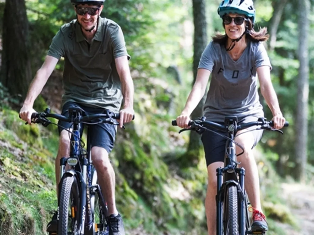 Electric bike route along a trail in Gredos