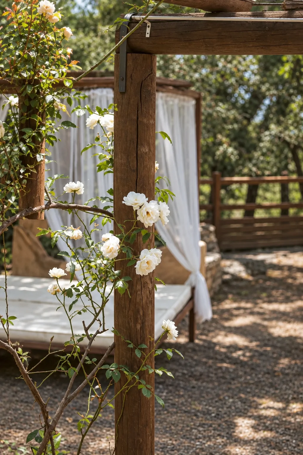 Outdoor shower at Villa Los Olivos