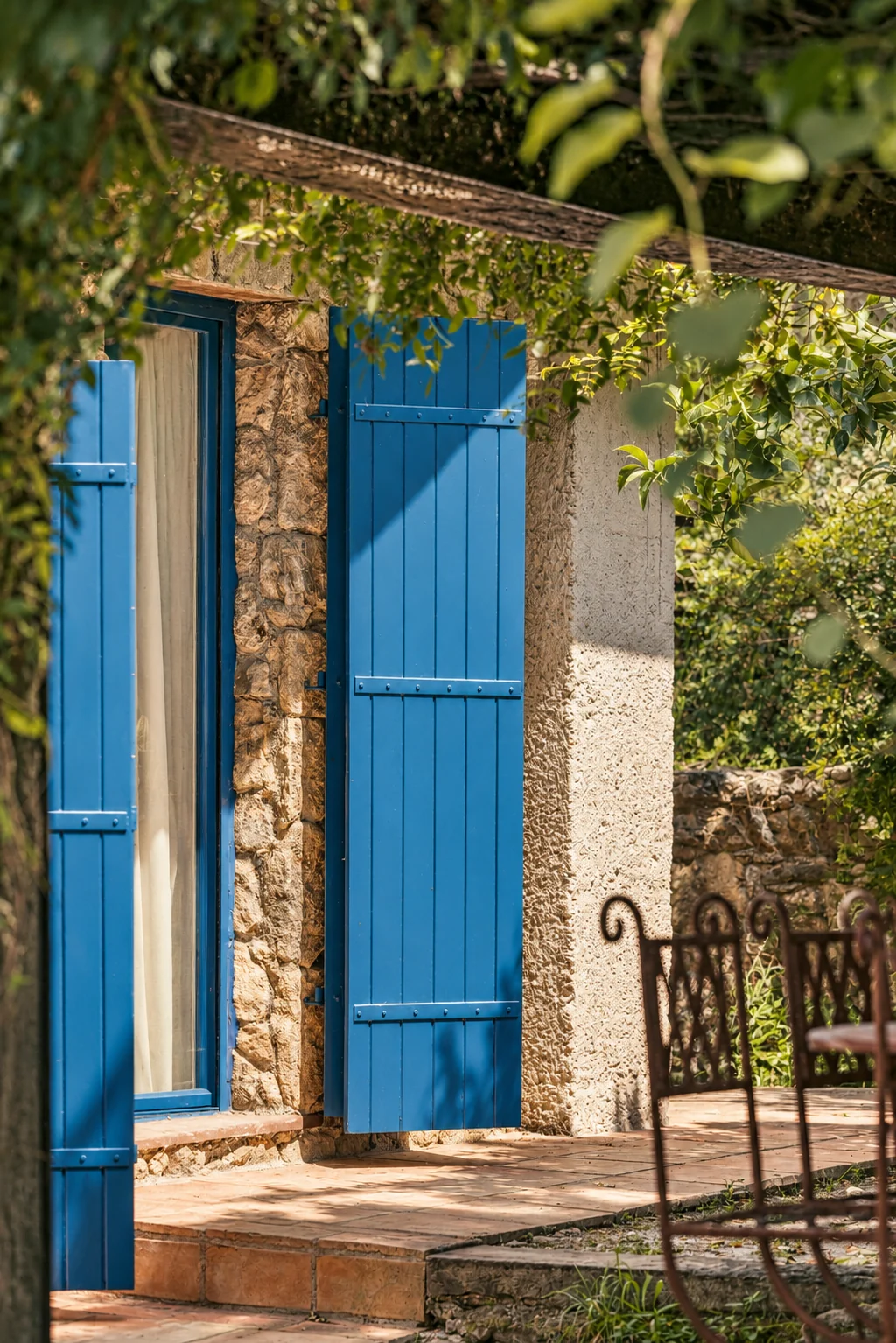 Blue door at Villa El Arroyo