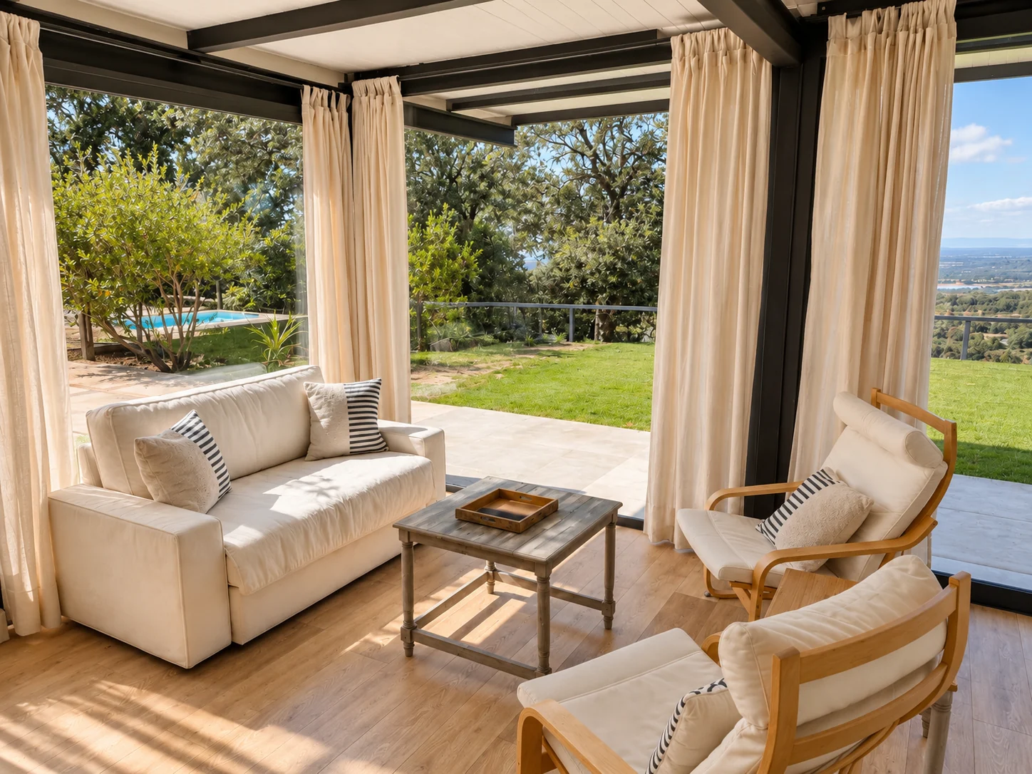 Sitting corner by the window at Villa La Palmera